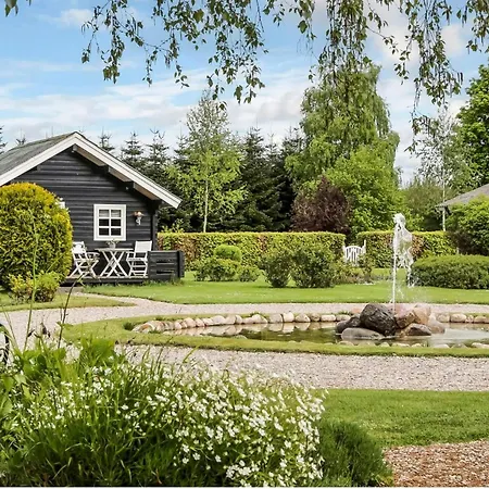 Beautiful Log House With A Pool In South Funen * Vester-Skerninge