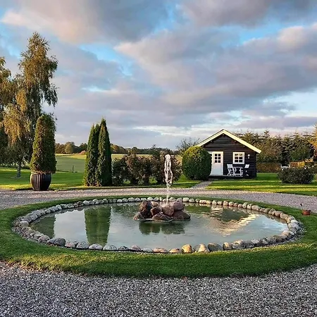 Beautiful Log House With A Pool In South Funen Dom wakacyjny *